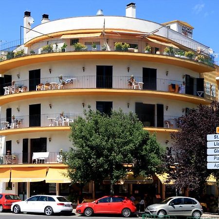 Apartamentos El Sol Tossa de Mar Exterior foto
